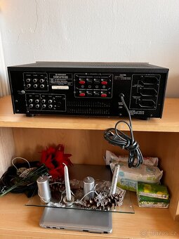 Zesilovac Pioneer SA-608 - 2