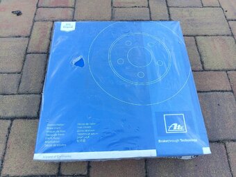 BMW E65 zadní brzdové kotouče - 2