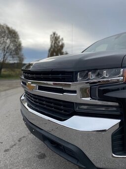 CHEVROLET SILVERADO CREW CAB- 2020 - 5.3 Vortec - Lift - 2