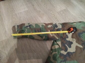 VOJENSKA AMERICKÁ BUNDA - 2