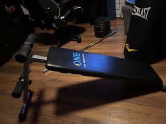 Šikmá fitnes lavice nová - 2