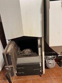 Automatický kotel Benekov cosmotherm U35 540l 4 emisní třídy - 2