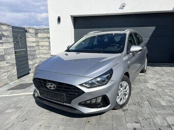 Hyundai i30 Combi 1.5 DPI 80kw benzin 2022 - 2