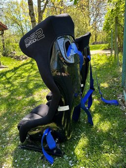 2ks SPORTOVNÍ SEDAČKA S FIA MIRCO RS2 + pásy - 2
