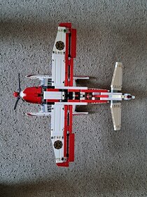 LEGO Technic 42040 - Požární letoun - 2