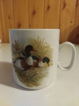 Retro sběratelské hrnečky . - 2