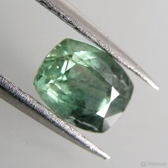 Safír přírodní-1,13 ct. - 2