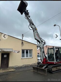 Zemní práce větším bagrem Takeuchi TB290 9tun - 2