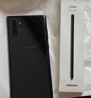 Samsung galaxy S10+ note ve černé barvě 256GB - 2