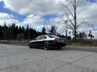 BMW e36 316i - 2