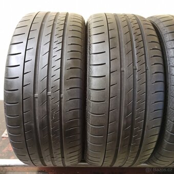 Continental ContiSport 245/45 R18 96W 3,5-5,5mm - 2