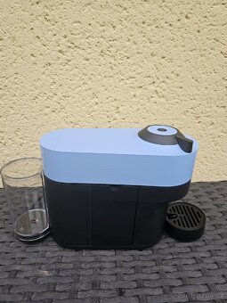 Kávovar nespresso - 2