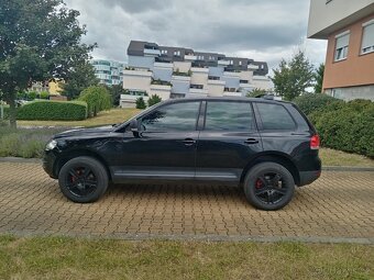 Vw Touareg 4x4, r. 2004, 2.5 R5 TDI, 128 kw. Pěkný stav. - 2