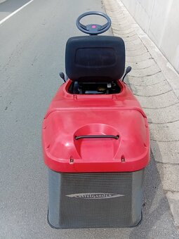 Prodám zahradní traktor Rider Castelgarden F72 - 2