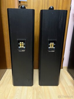 B&w Bowers & Wilkins - 2