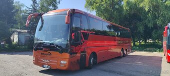 Zájezdový autobus MAN - 2