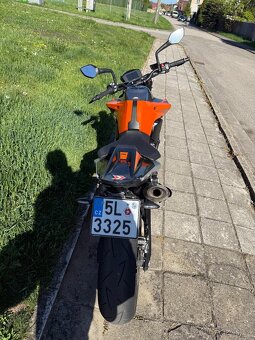 KTM Duke 790 2019 najeto pouze 5000km - 2