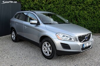 Volvo XC60 2.4 D3 MANUÁL - 2