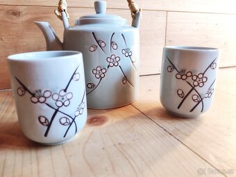 NA PRODEJ JEMNA CAJOVA SADA / SOUPRAVA / CAJOVY SET - 2