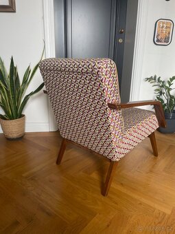 Retro křesílko po kompletní renovaci - 2