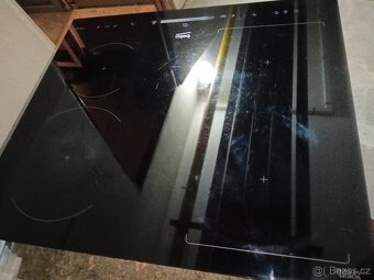 Sklokeramická varná deska Beko - 2