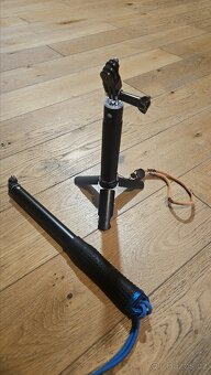 P: Selfie tyče a mini stativ - 2