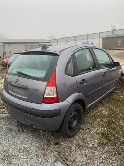Citroen C3 1,1 i r.v. 2007 náhradní díly - 2