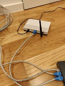 Wifi AP TL-WA701ND v1 2.4GHz, OpenWrt - 2