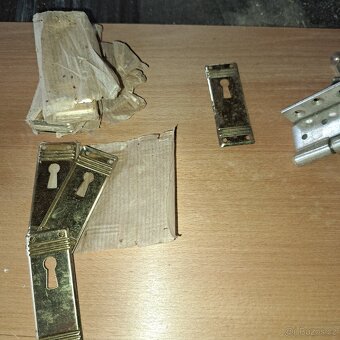 Prodám retro kování - 2