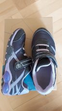 Dívčí tenisky a žabky vel. 32 - 2