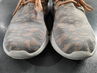 Dívčí tenisky vel. 39 - 2