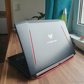 Herní notebook v dobrém stavu - Acer Predator Helios 300 - 2