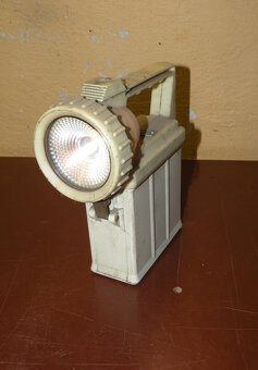 lampa vozmistra - 2