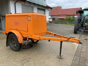 Mobilní generátor 17KW (20KVA) 1585 provozních hodin. Hodiny - 2