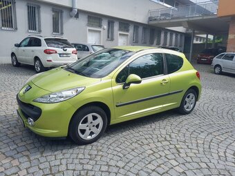 Peugeot 207 1,4i - 2