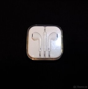 sluchátka Apple EarPods MNHF2ZM/A, bílé - zánovní - 2