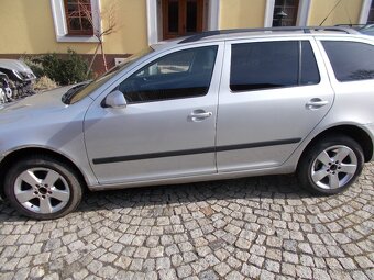 skoda octavia 2 kombi rs,125kw,veskere nd. - 2