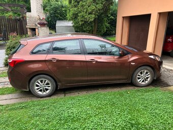 Hyundai i 30 1.6 DOHC - 2
