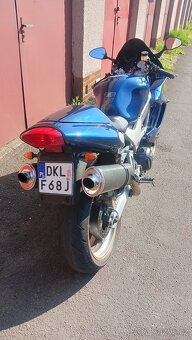 HONDA VTR 1000 - 2
