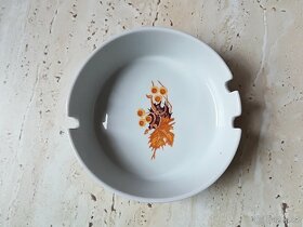 Porcelánový popelník značky ZSOLNAY PÉCS Maďarsko - 2