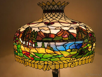 Stojací lampa Tiffany v soutěži Mein-Allgäu Design Competiti - 2