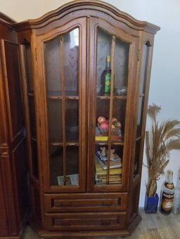 Rustikální skříň - 2