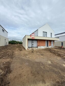 Prodej rodinného domu 179 m2 (ve výstavbě), pozemek 808 m2,  - 2