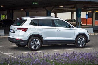Škoda Karoq 1.5 TSI manuál r.v. 2024, najeto 12000 TOP STAV - 2