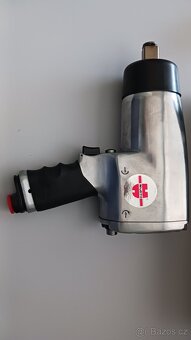 Nový rázový, vzduchový, utahovák WÜRTH 3/4" - 2