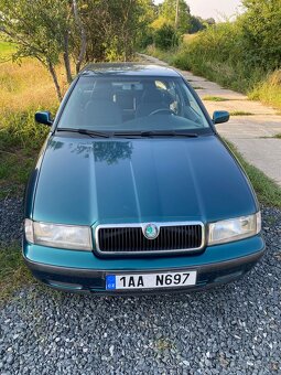 Škoda Octavia 1.6 16V - 2