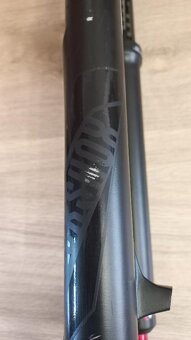Vidlice odpružená RockShox - 2