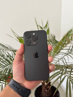iPhone 15 Pro 256GB Black Titanium 88% Krásný stav - 2