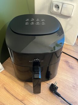 Horkovzdušná fritéza Eta Brilla Digi - 2