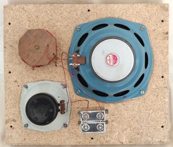 Retro součástky, kutilství 1000,- Kč - 2